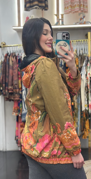 Corta Vento Colorido